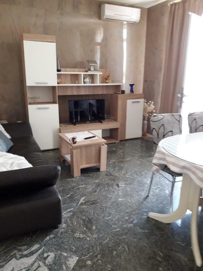 Apartmani Buba Podstrana Exterior photo